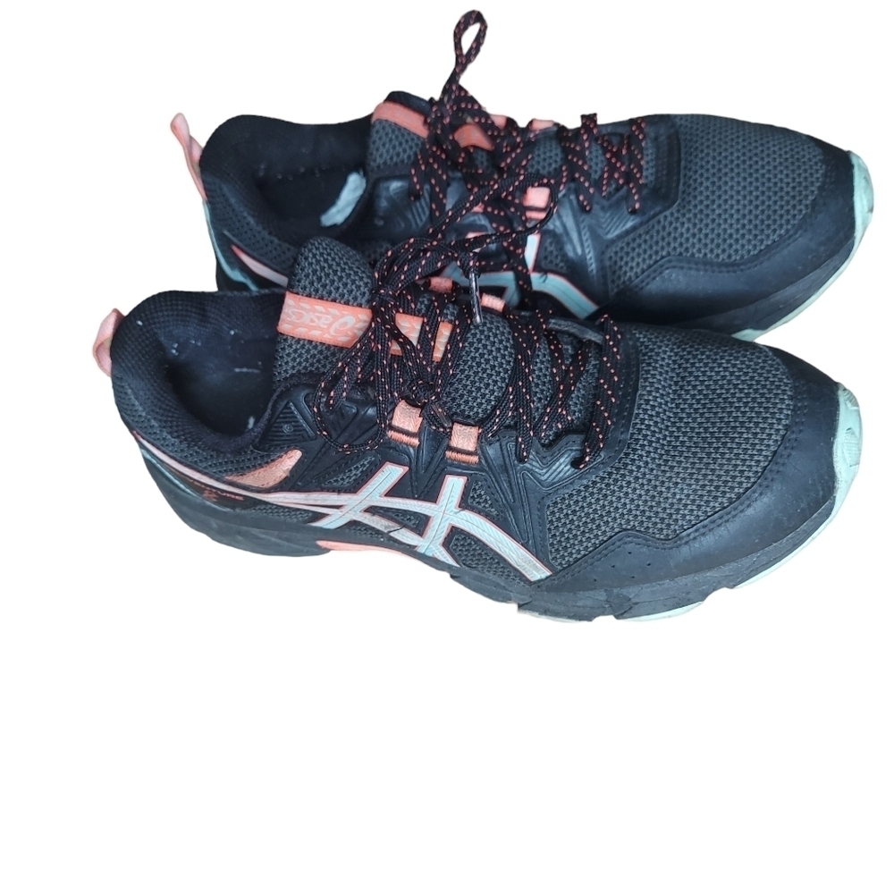 9 Asics teal and black sneaker